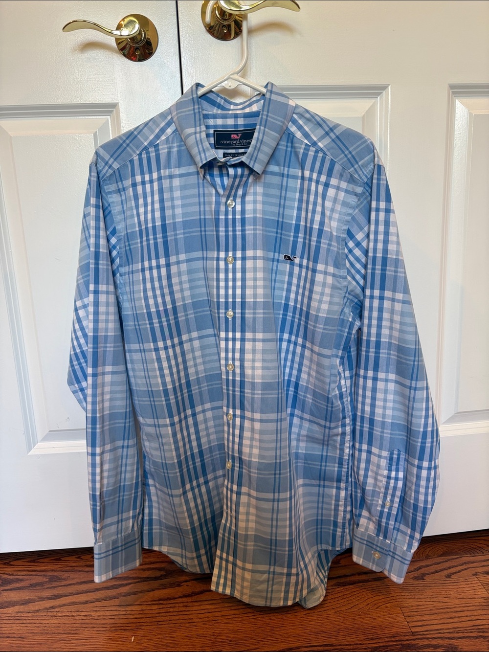 Vineyard Vines Blue and White Plaid Button-Down Shirt